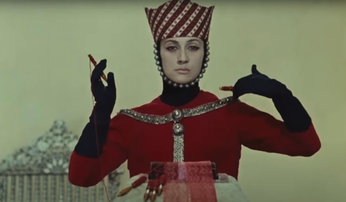    Сергей Параджанов. Кадр из фильма "Цвет граната" (1968)