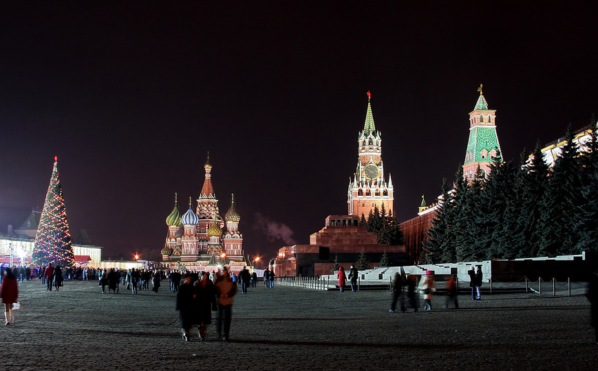 Как появилась традиция праздновать старый Новый год?