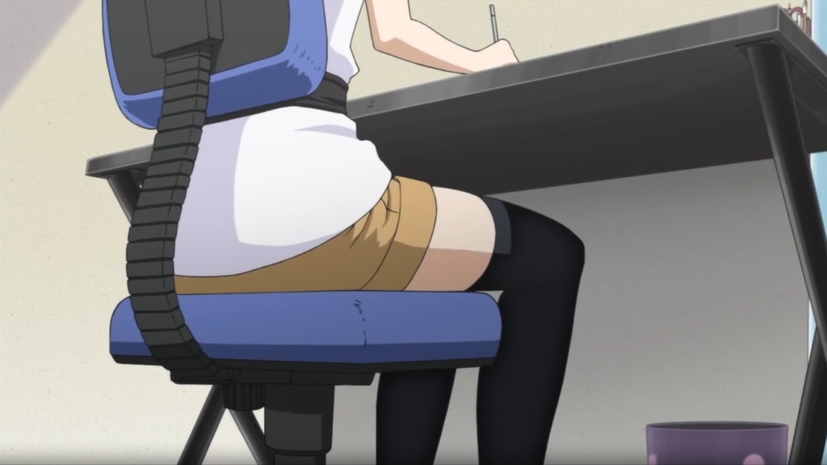 -Спасибо, что помогаешь, АшисУ... ...Девушка не прочь была помочь сэнсэю... -Конечно...