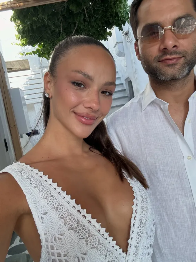 Екатерина Сафарова с возлюбленным