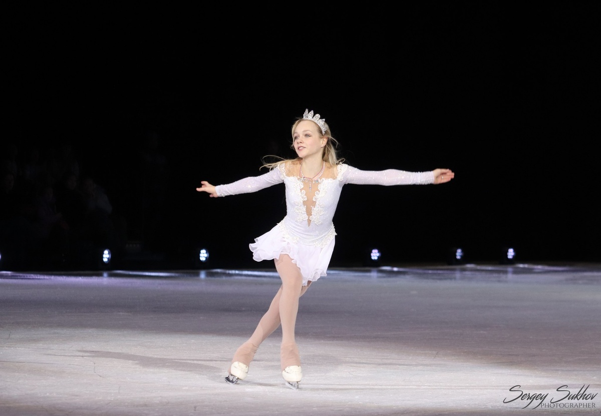 Елена Костылева в роли принцессы Авроры. Фото Сергея Сухова