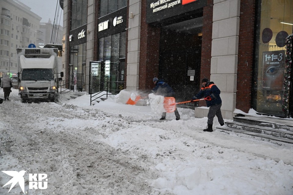   Михаил ФРОЛОВ