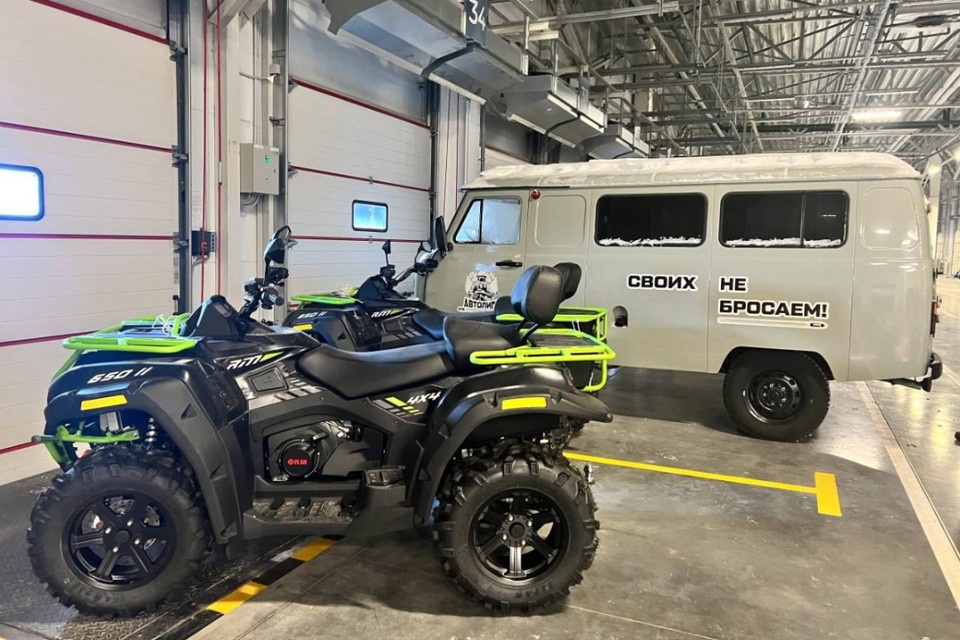    Жители региона направили помощь бойцам на сумму более 170 миллионов рублей. Фото: Пресс-служба правительства Новосибирской области