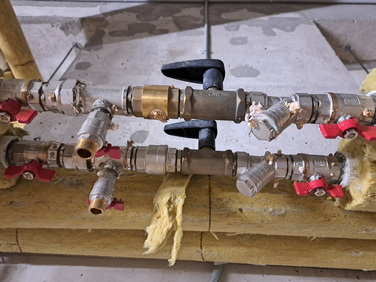 Каррозирующие элементы на узле циркуляции ГВС