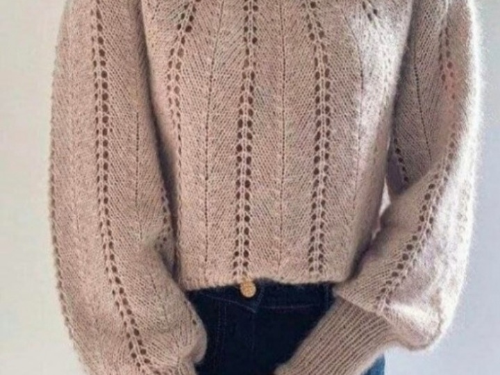 Кофточка сверху.