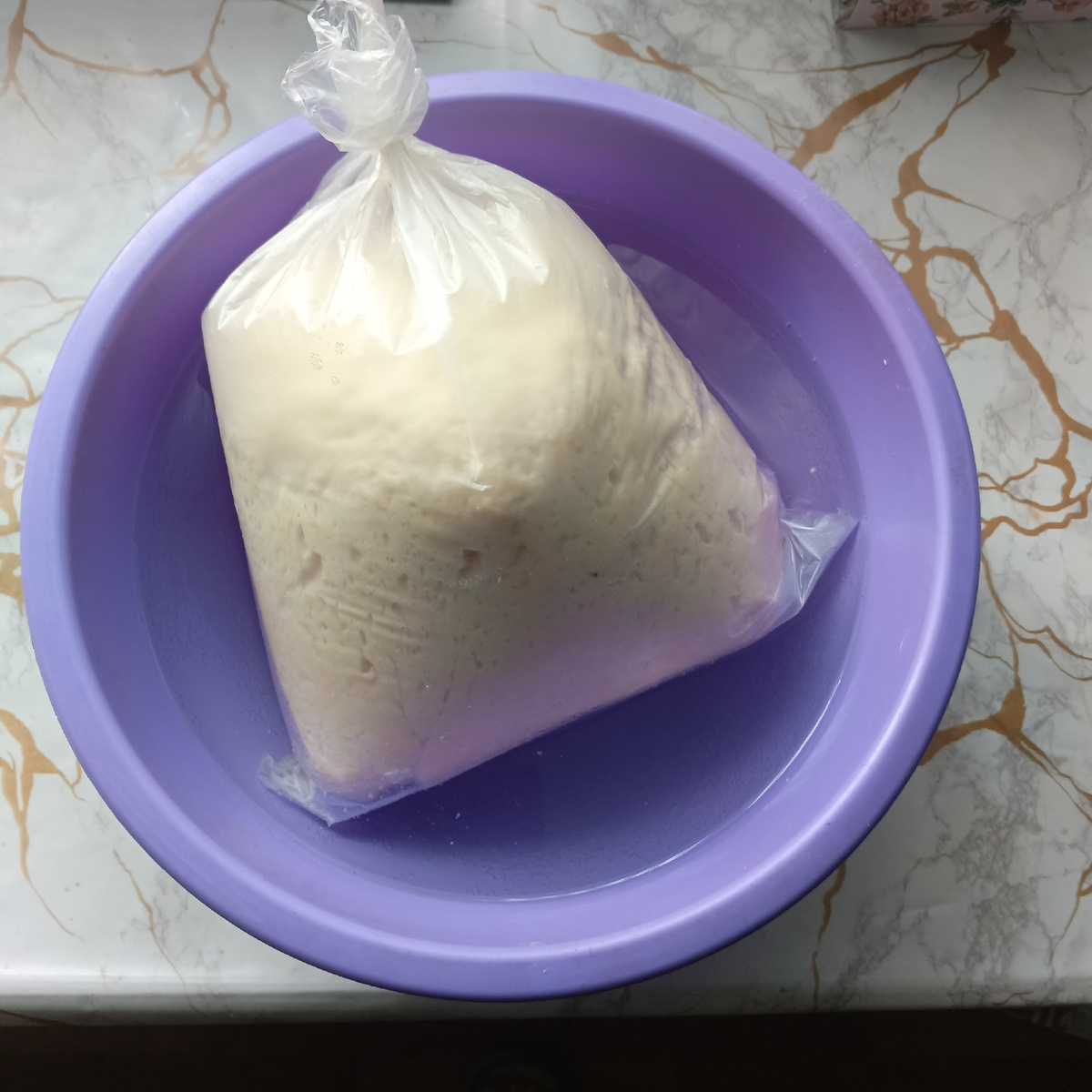 Еще как всплыл