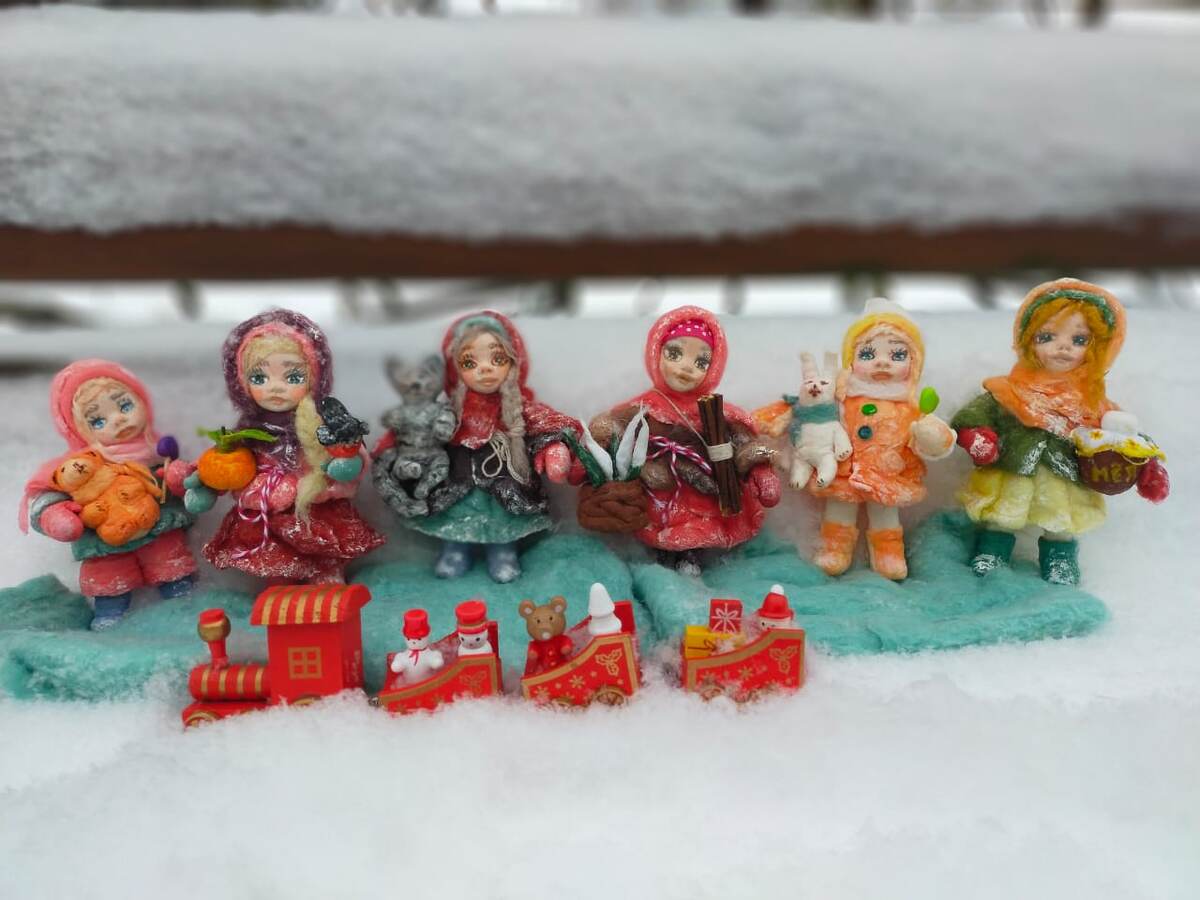 Мои маленькие ватные девочки. Фото автора 