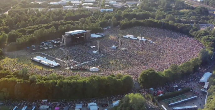 "National Bowl" в Милтон-Кинсе