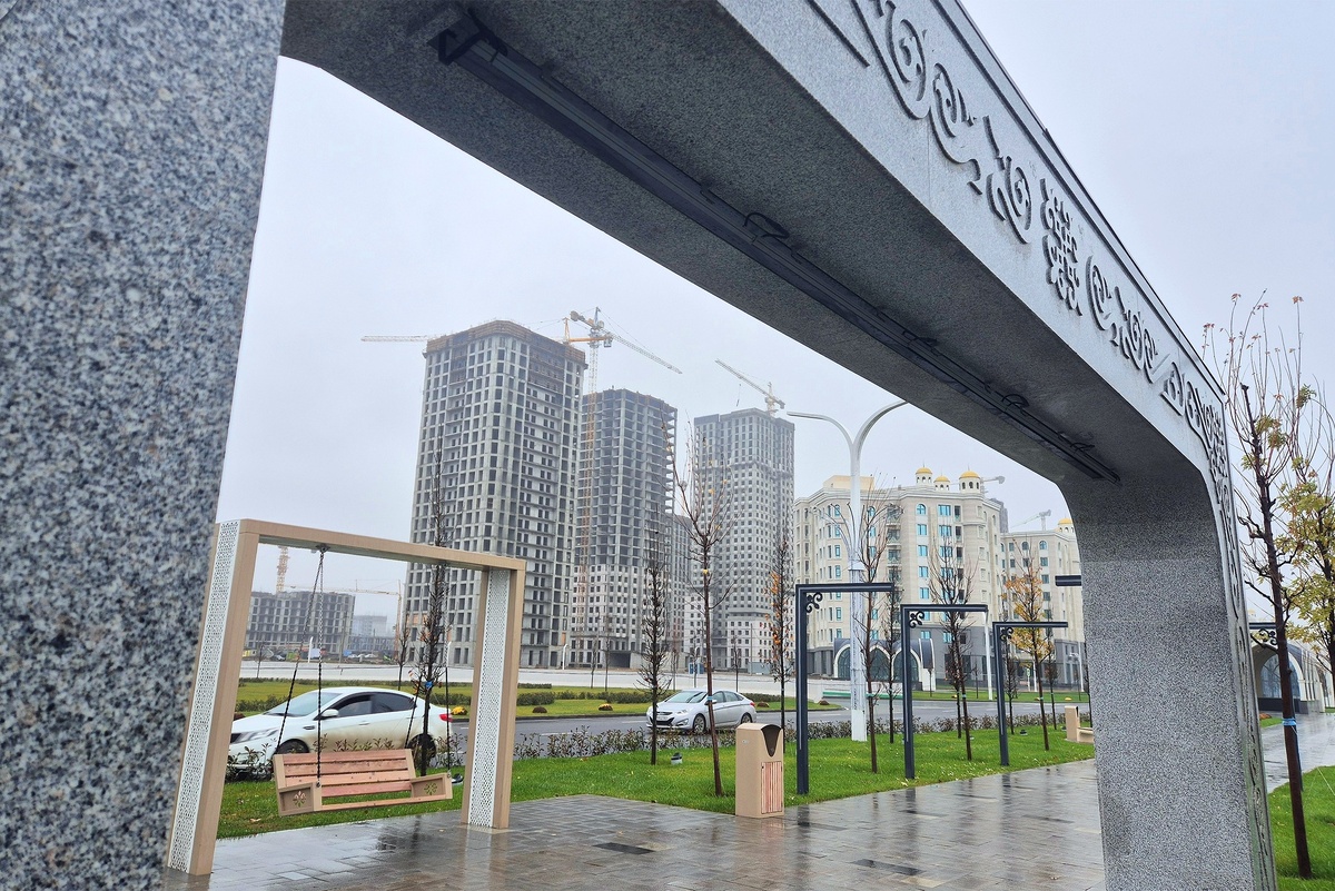    Владимир Аносов