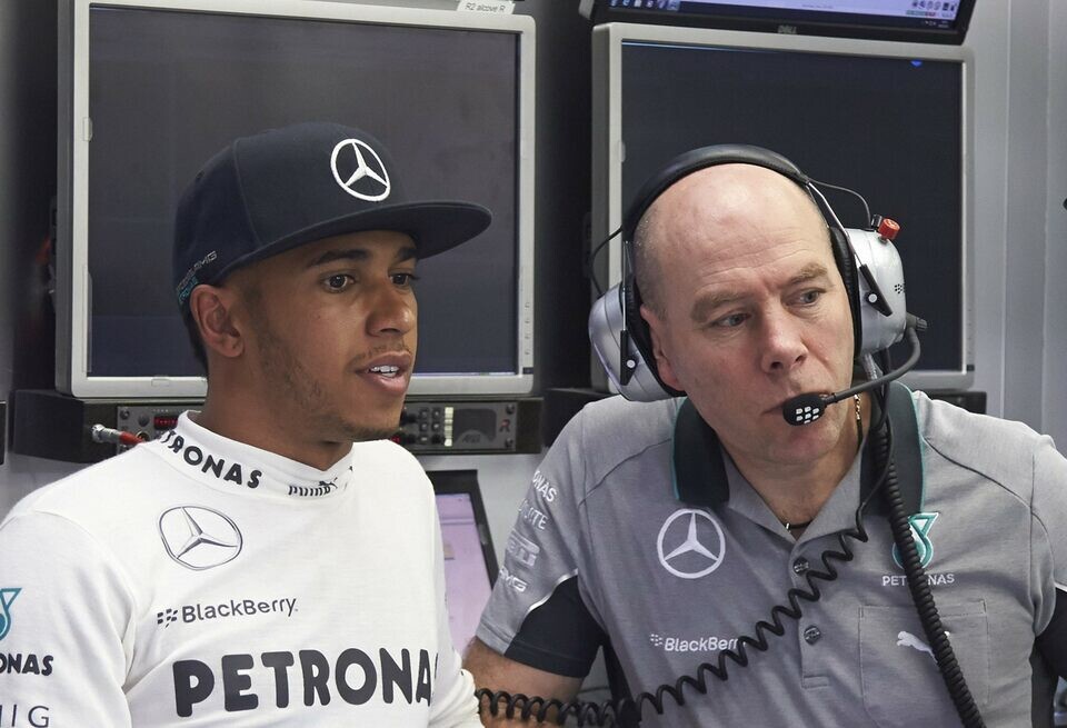    Экс-инженер Mercedes: Титул Хэмилтона с Ferrari в 2025-м обесценил бы Формулу 1LAT Images / Mercedes