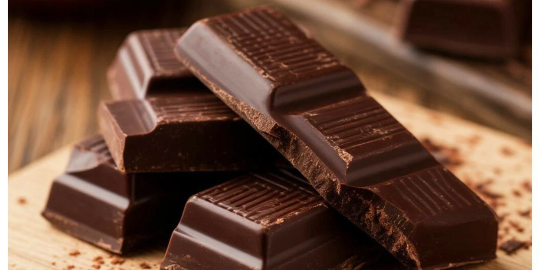 Горький шоколад: почему его стоит включить в рацион и как не навредить себе