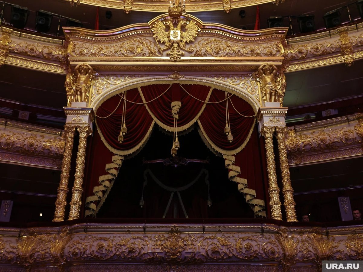     Театр Teatro del Maggio Musicale сообщил об отмене после обращения посольства Украины