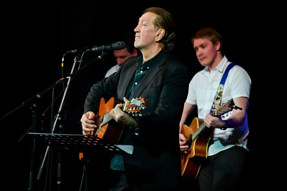    Олег Митяев лично приедет на вручение премии «Светлое прошлое» и в этом году   https://vk.com/svetloeproshloe