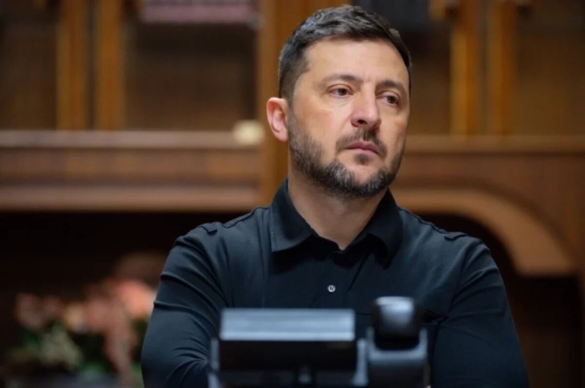    Зеленский потребовал поставлять больше ПВО Украине после удара «Орешника»