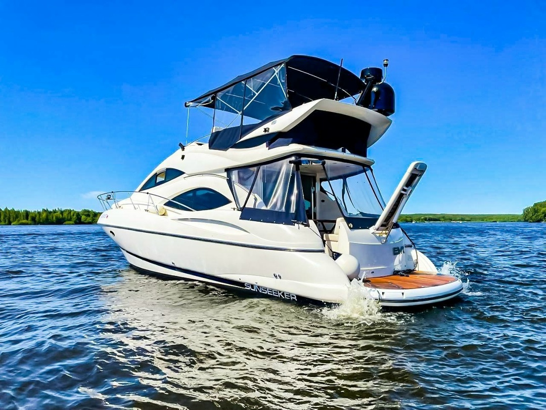 Создать карусельКруиз на яхте по Волге из Москвы