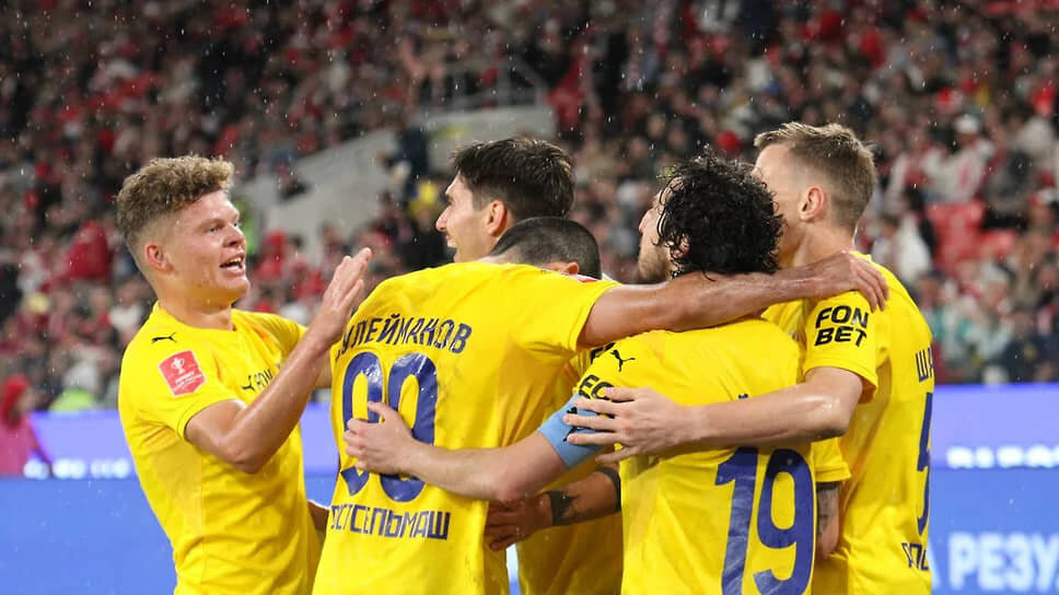 В 2025 году ФК «Ростов» удалось выйти в финал розыгрыша Кубка России и одолеть московский «Спартак» в «полуфинальном» матче.📷Фото: Пресс-служба ФК «Ростов»