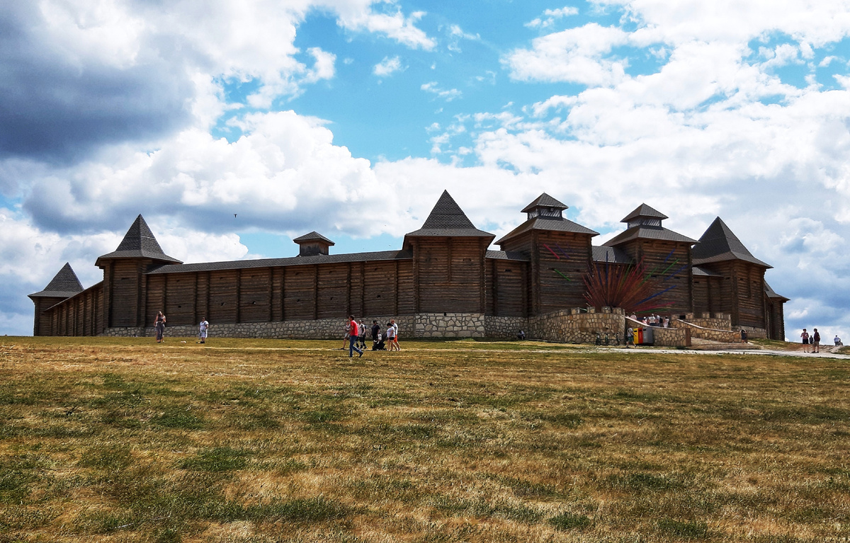 КУДЫКИНА ГОРА — природный парк чудес в Липецкой области.