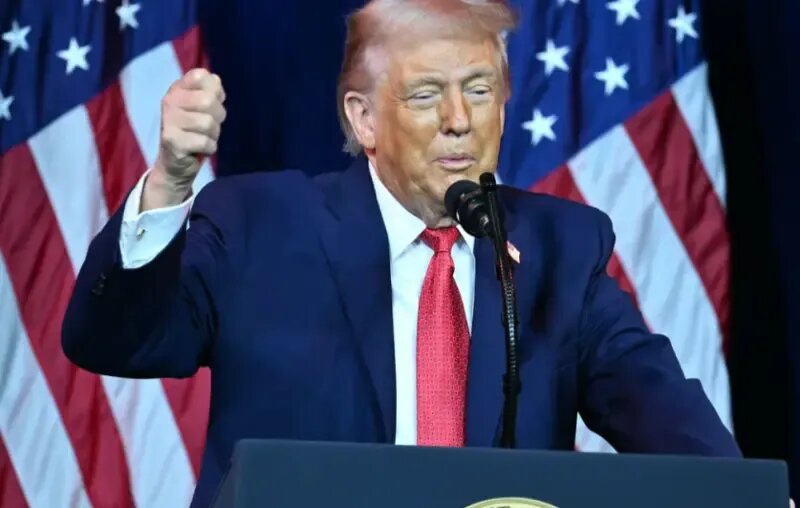 Американские войска захватили президента Венесуэлы Николаса Мадуро вместе с его женой в прошлую субботу
Фото:
Mandel Ngan/Getty Images