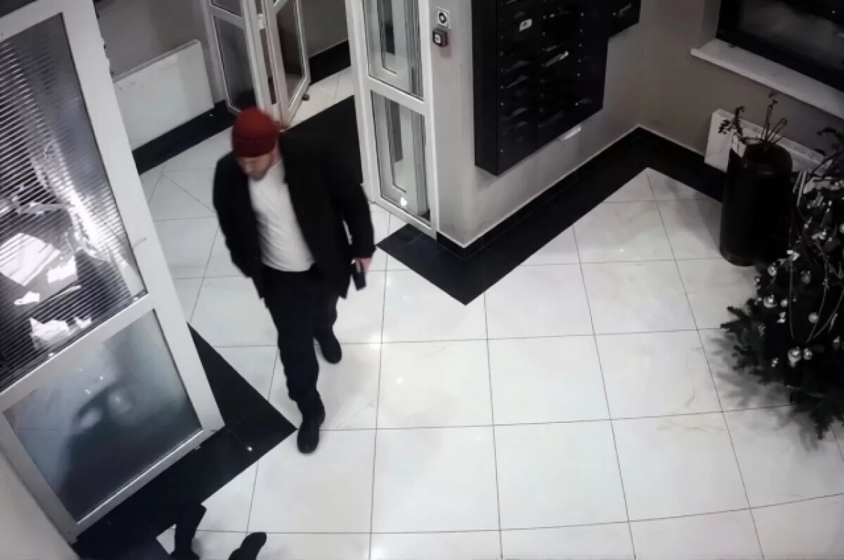    Неизвестный жестоко избил консьержку в краснодарском ЖК