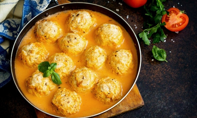 Тефтели в соусе