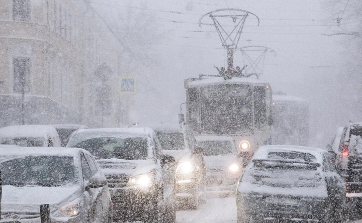 На выходных в Ростовской области ветер усилится до 26 метров в секунду
