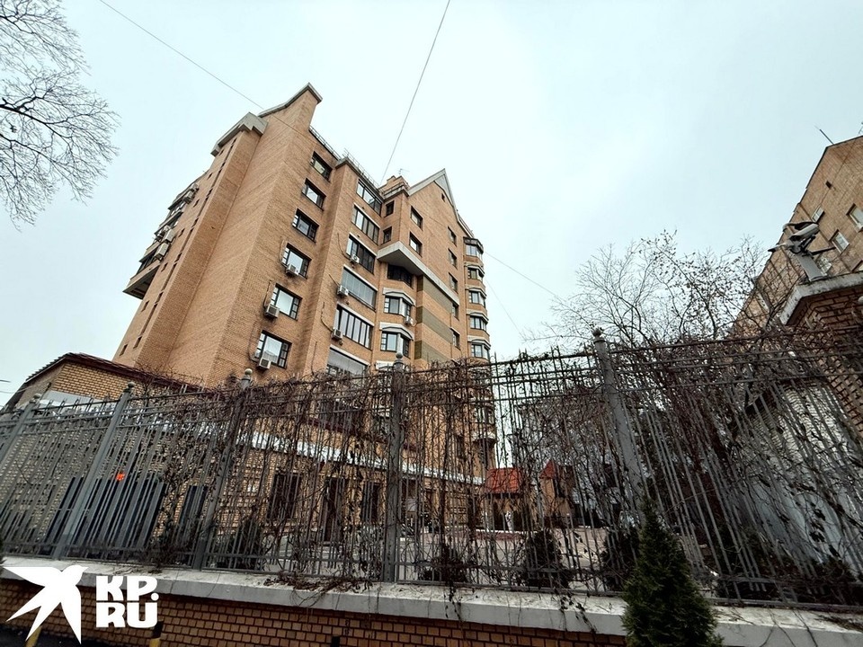    Дом, где находится бывшая квартира Ларисы Долиной Андрей АБРАМОВ