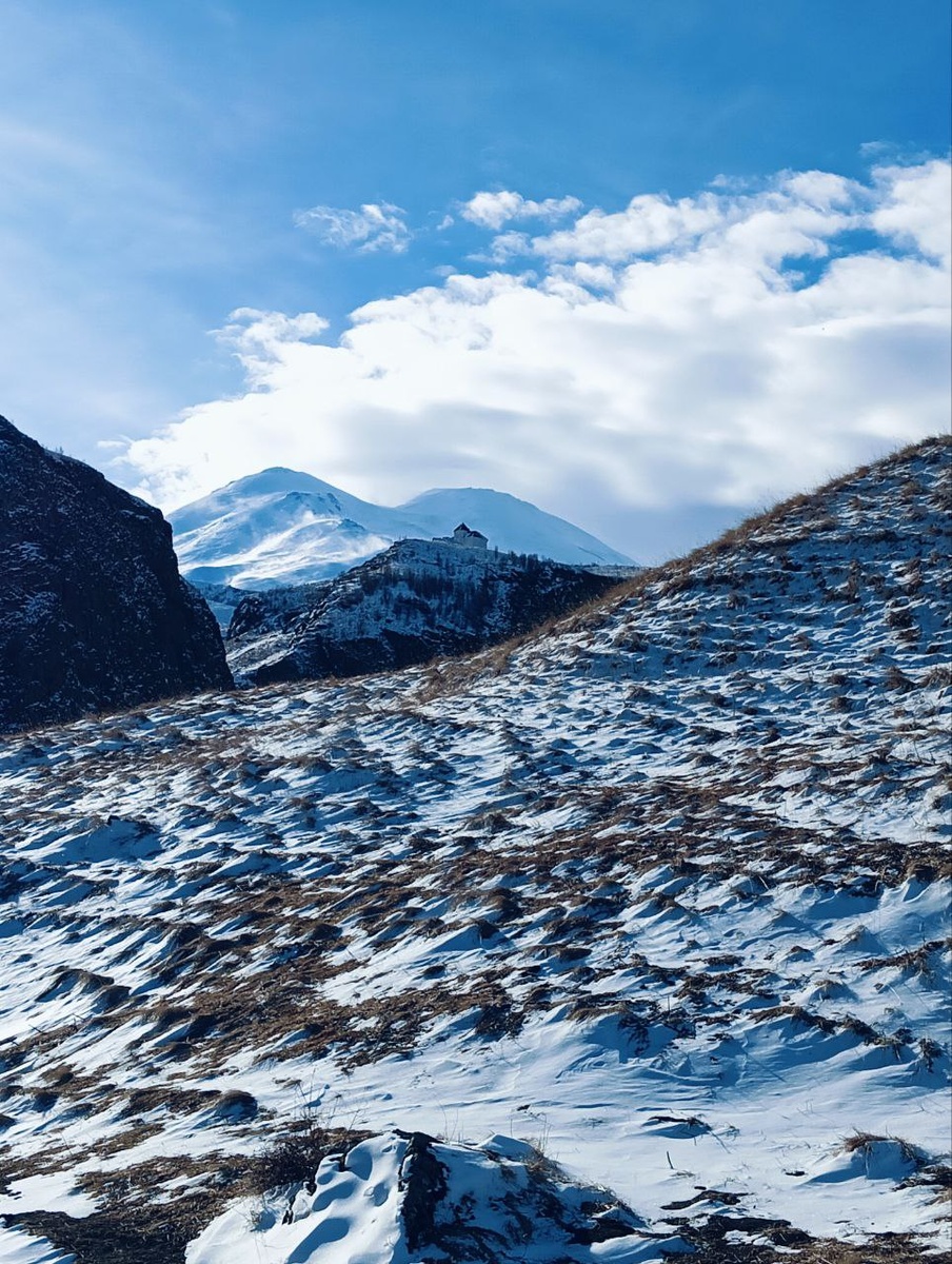 Вид на Эльбрус с Джилы-Су