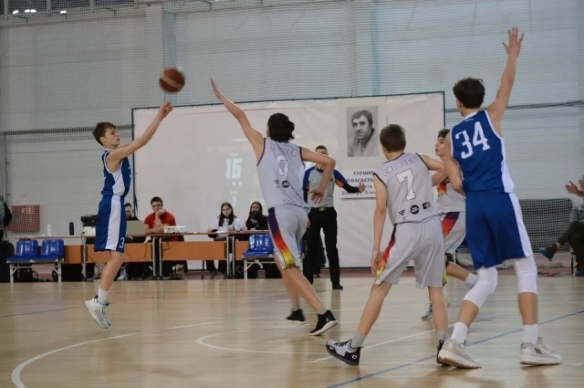    В Мурманске вновь прошёл баскетбольный турнир памяти В.А. Блохина
