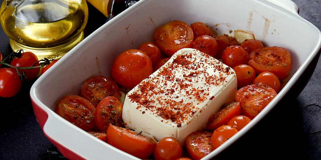 Паста с фетой и томатами: средиземноморская простота и яркий вкус