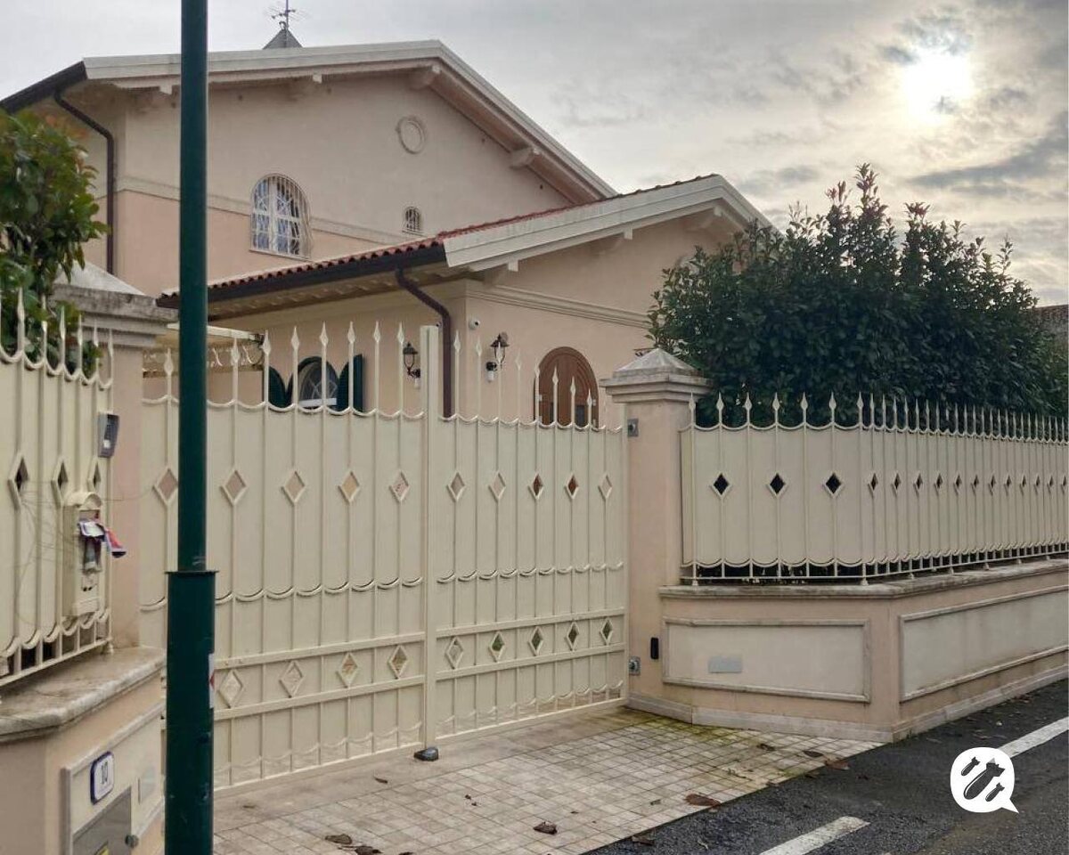 Автор: В. Панченко