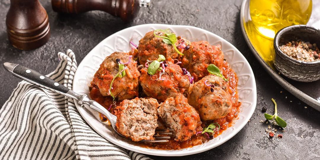 Тефтели в сливочно-томатном соусе: нежность, насыщенный вкус и домашний уют