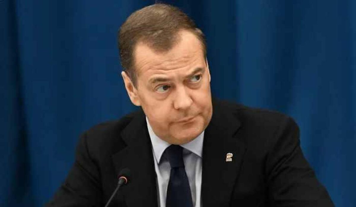     Дмитрий Медведев. Источник: kommersant.ru Автор фото: Анатолий Жданов