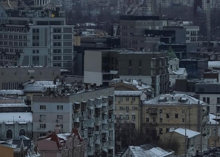    Кличко: в Киеве почти нет света, половина города без отопления, многие дома без воды