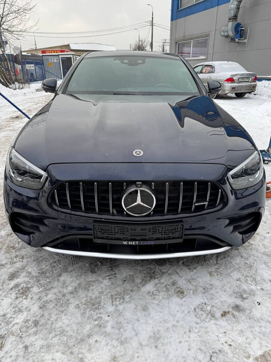 Mercedes-Benz E53 Максима Златиславовича от NetCars