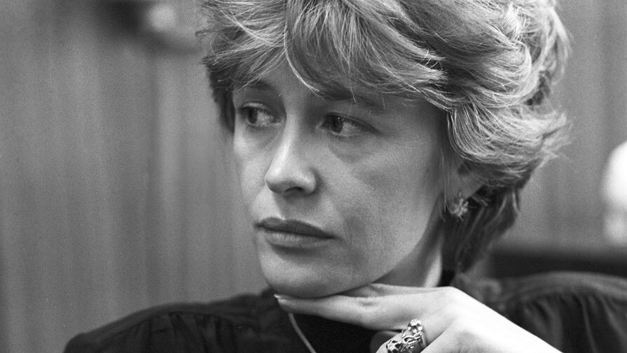 Марина НЕЁЛОВА: Мне никогда не бывает весело в праздники