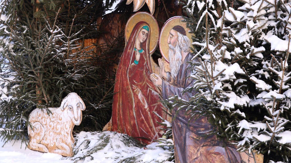 Рождественский вертеп около храма Богоявления.📷Фото: Зоя Голицына