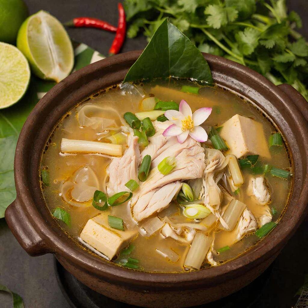 Ароматный Тайский Куриный Суп: Путешествие вкусов в вашей тарелке 