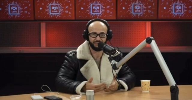    Джиган. Кадр из эфира «Love Radio»