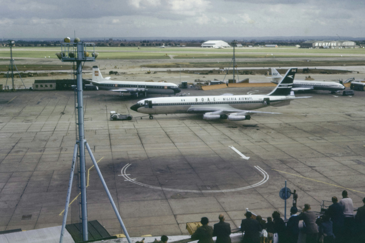 Когда обледенение стало более серьёзной проблемой, самолёты начали периодически падать, даже не успев набрать высоту. Фото: Annie Spratt / Unsplash