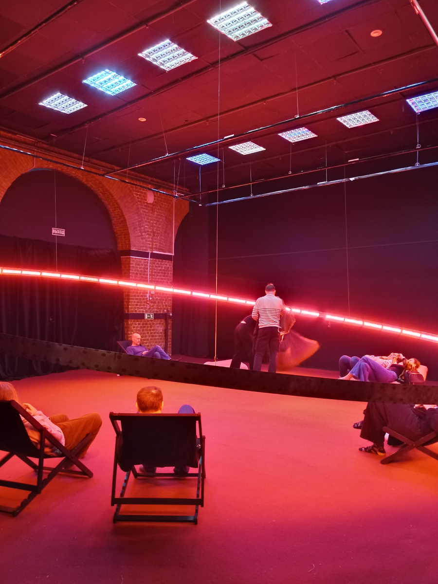 Напоминает одно из колец Сатурна?