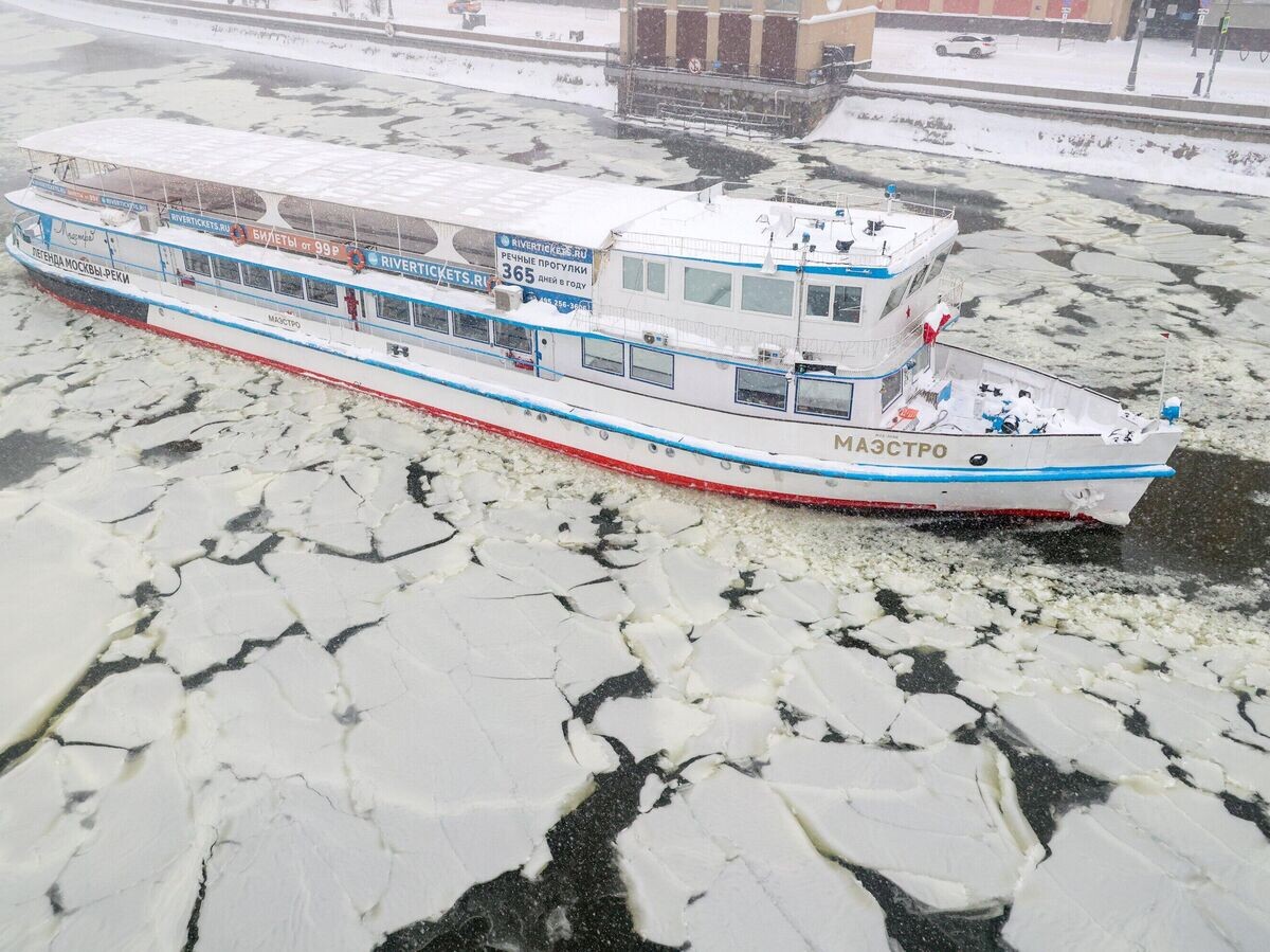    Сильный снегопад и метель в Москве. 9 января 2026 | © АГН "Москва" / Ярослав Чингаев