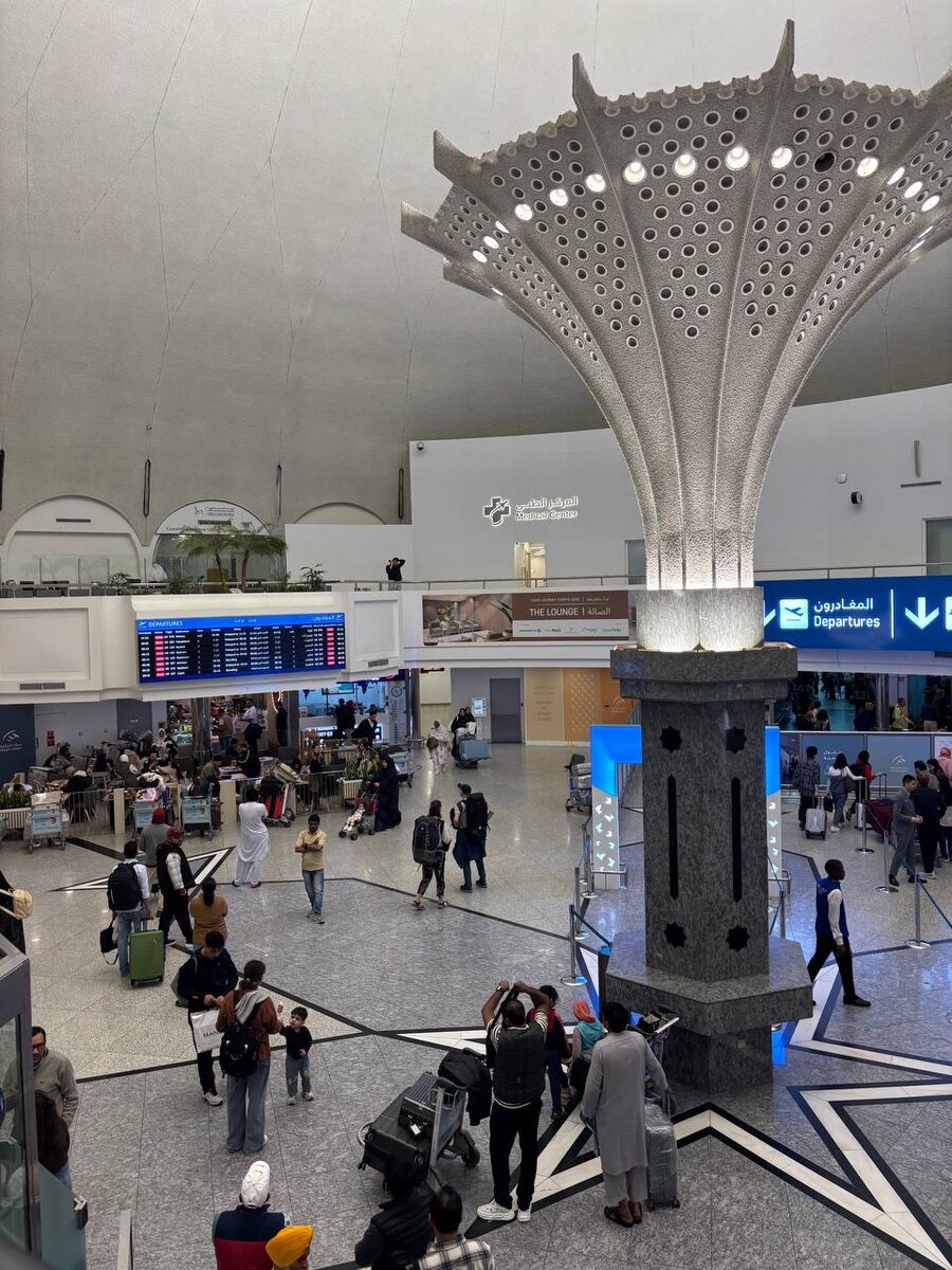 Фото: аэропорт Шарджи. Фото автора блога Дочь Пелевина про Путешествия (Анастасия Пелевина)