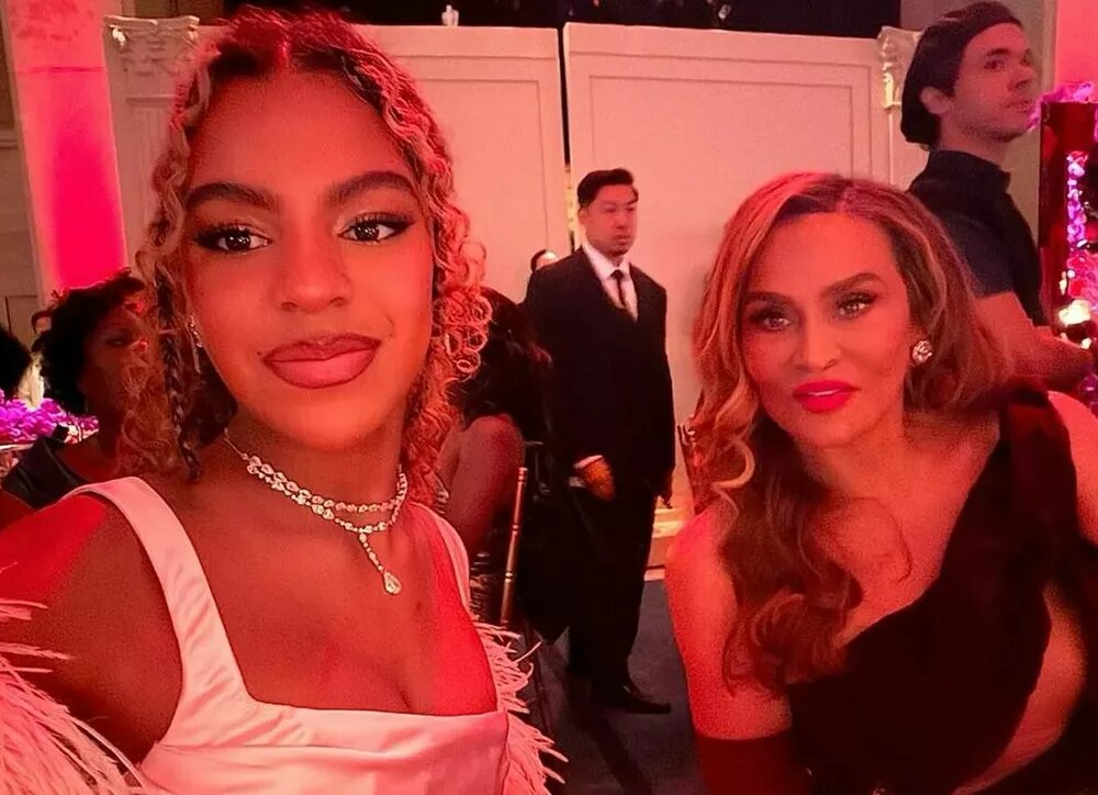    Мама Бейонсе трогательно поздравила внучку