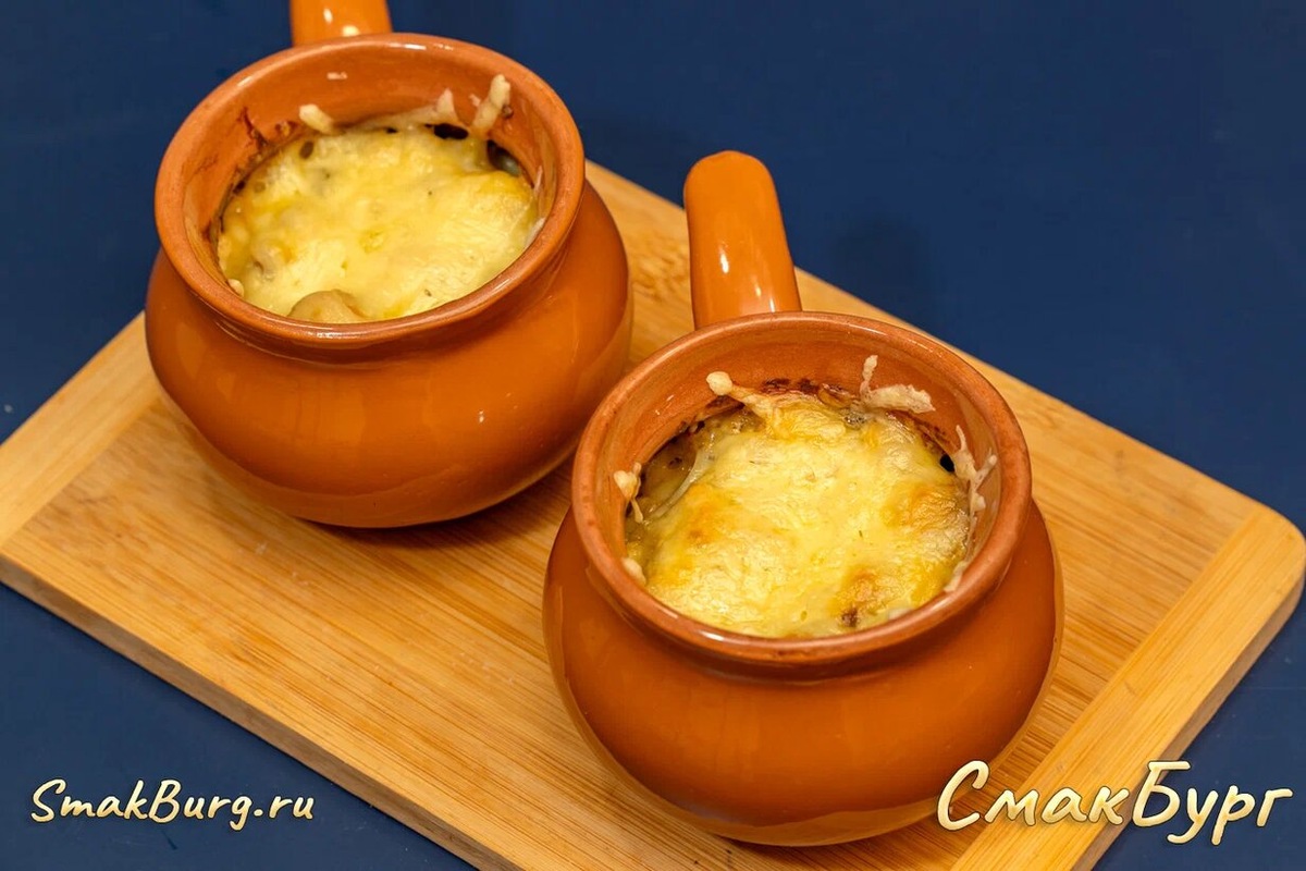 Классический жульен с курицей и грибами - аппетитное горячее для самых любимых! 