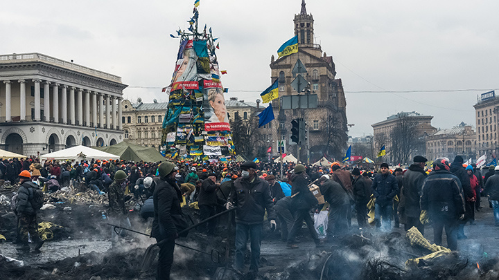    Всего через несколько недель после событий на Майдане, закончившихся госпереворотом на Украине, была создана миссия ОБСЕ. Фото: 279photo Studio/shutterstock