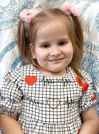 РЕГИНА ЖДЁТ МАМУ И ПАПУ!!!