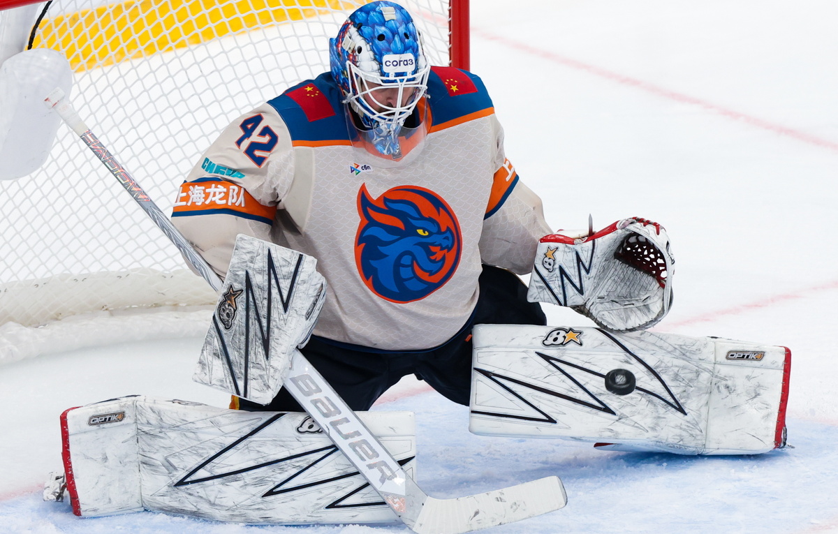    Вратарь "Шанхай Дрэгонс" Патрик Рыбар  Кирилл Кухмарь/ТАСС