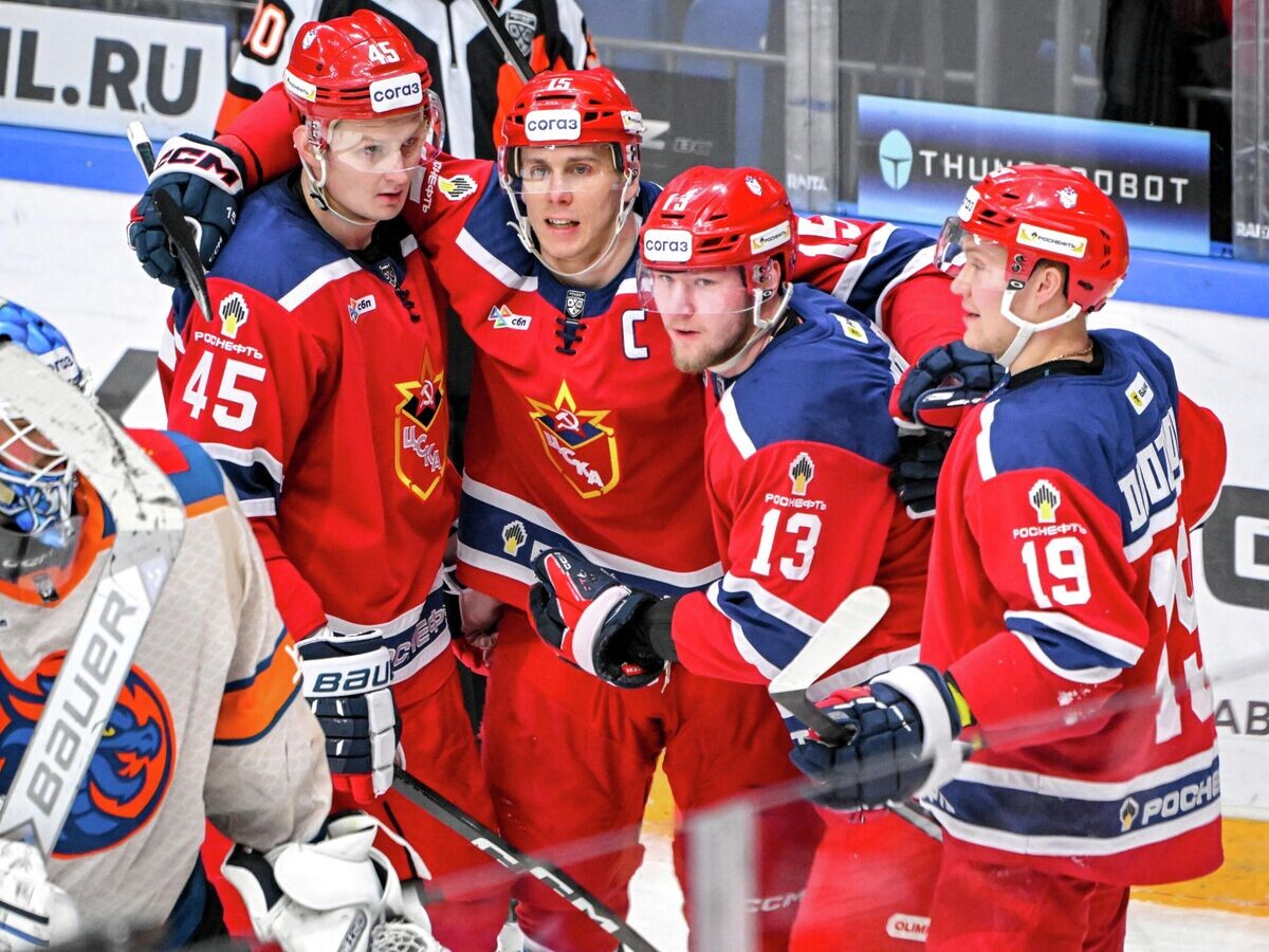    Хоккей. КХЛ. ЦСКА (Москва) - "Шанхайские Драконы" (Шанхай) | © РИА Новости / Сергей Гунеев