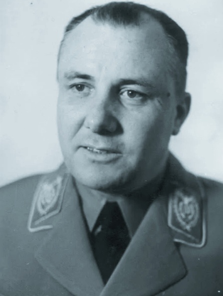 Мартин Борман 