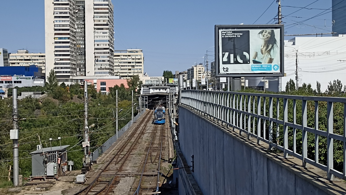 Станция "Пионерская" и мост над поймой реки Царица